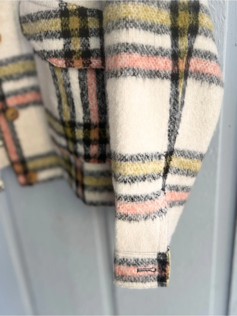 Bagatelle Cream Plaid Shacket with Pink and Olive Stripes‎ size small